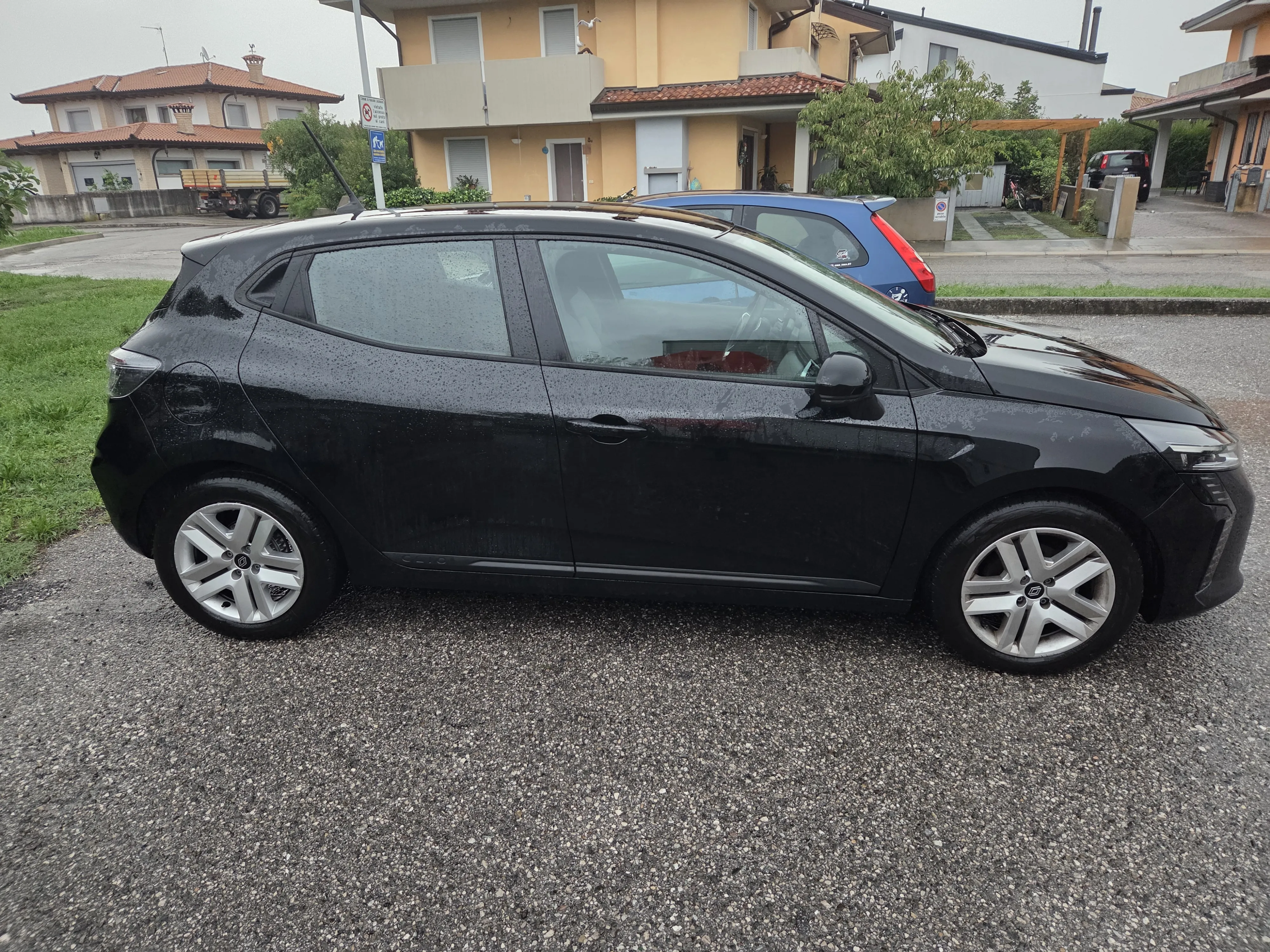 Subentro NLT Renault Clio 1.0 – 2 RATE OMAGGIO