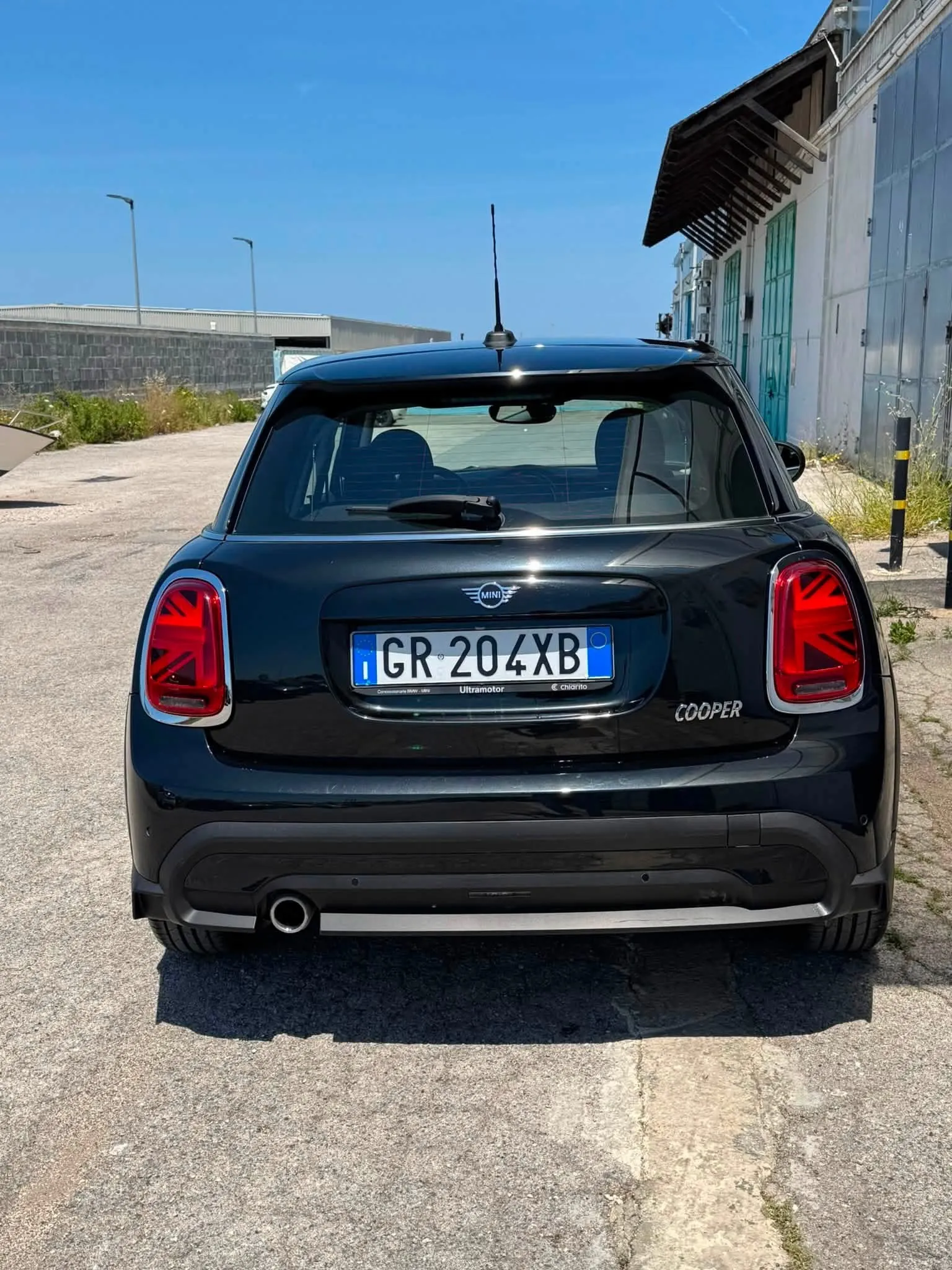 MINI COOPER CLASSIC 1500 136CV NERA AUTOMATICA
