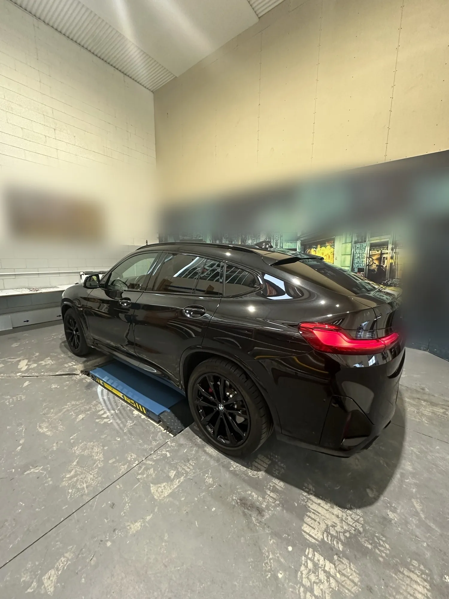 BMW X4 xDrive20d M Sport Black Edition - Subentro leasing senza anticipo (P.IVA)