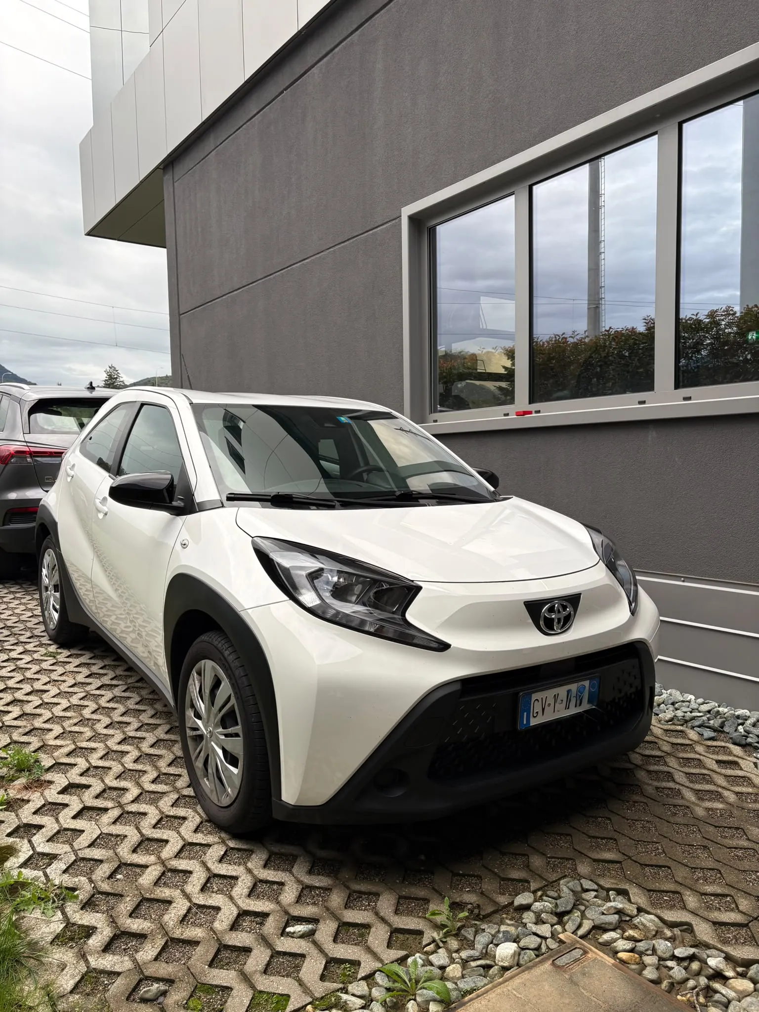 Toyota Aygo X SUV Automatico – Subentro Noleggio Arval (18 Mesi - 60.000 KM Disponibili)