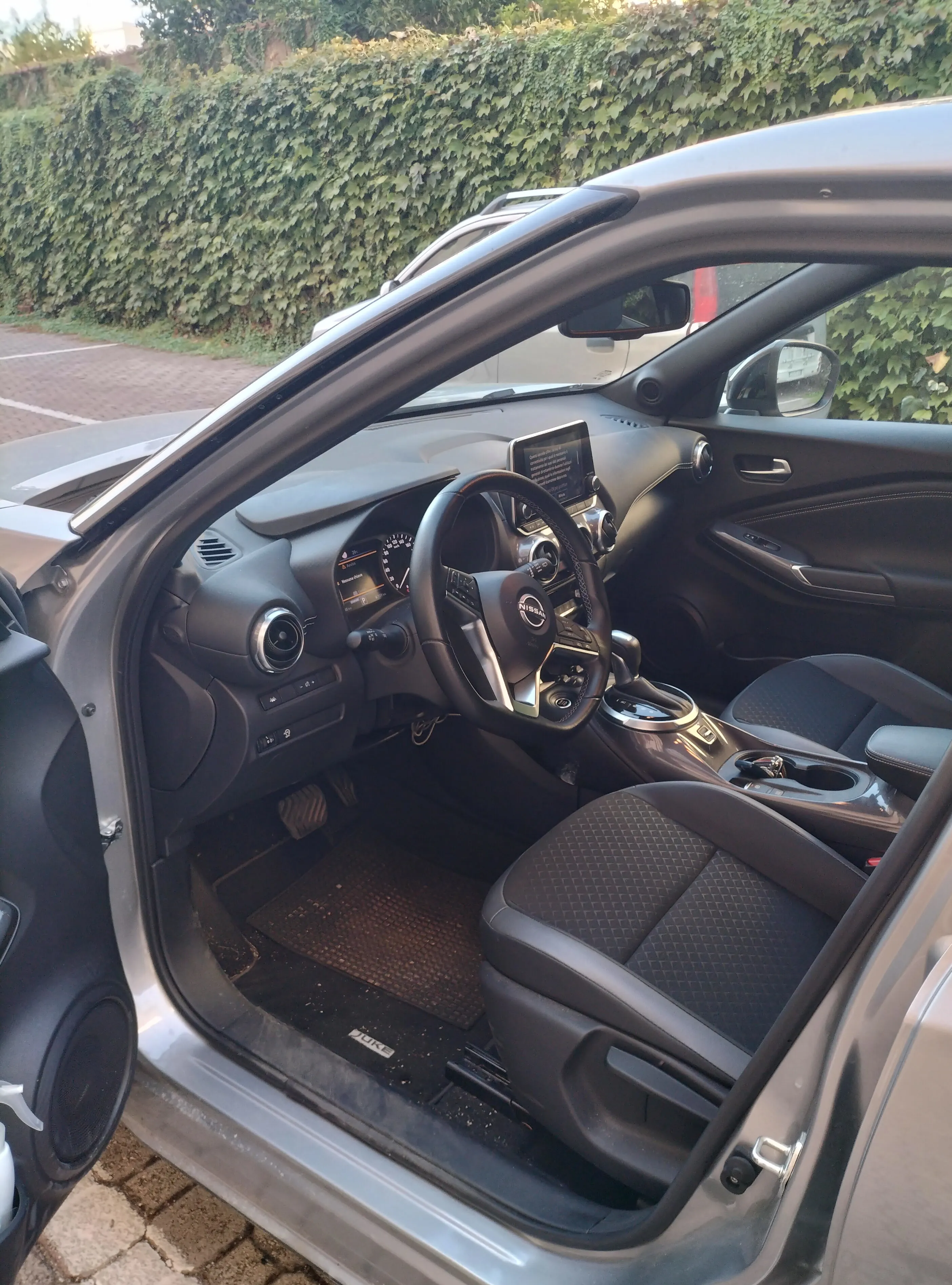 OFFRO SUBENTRO NOLEGGIO LUNGO TERMINE AUTO NISSAN YUKE